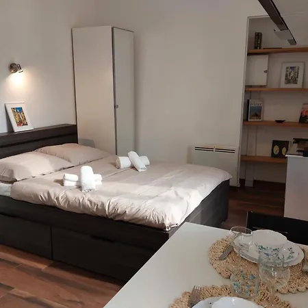 Sibylle - Trip - - By Tgb Apartman Nizza